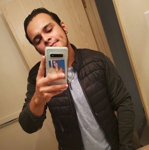 Meet your Posher, Julio